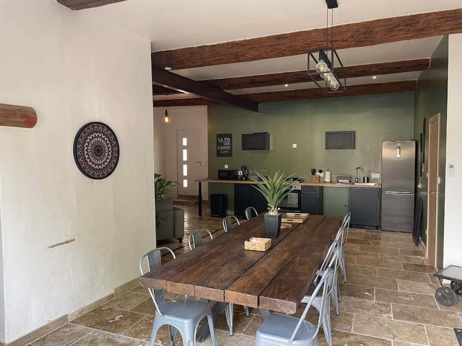 Maison de charme avec piscine Monteux Extérieur photo
